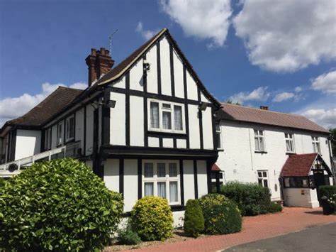 tudor lodge hotel ruislip